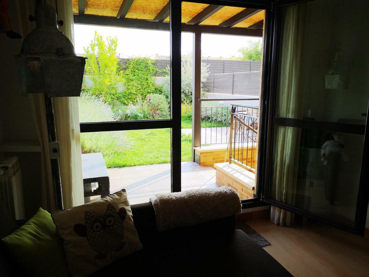 Ferienwohnung Poesia Y Vino Lardero Exterior foto